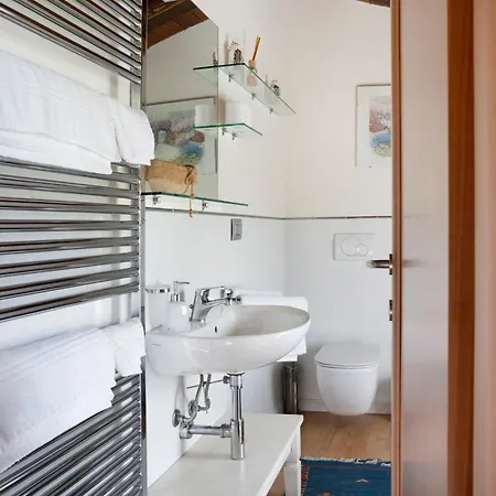 La Corte Di Langa Ambra Apartman